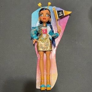 Cleo de nile Monster High doll with accessories Ghoul Spirit cheer